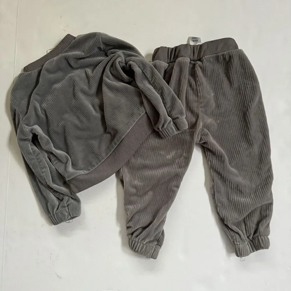 DISNEY Baby MICKEY MOUSE Grey Velour 2 Pc OUTFIT SET INFANT SIZE 12M